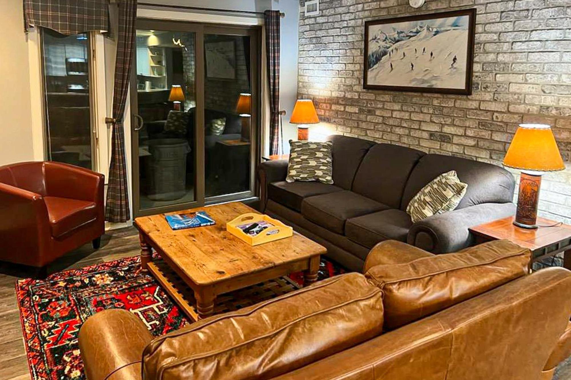 Okemo Mountain Lodge Ludlow Phòng bức ảnh