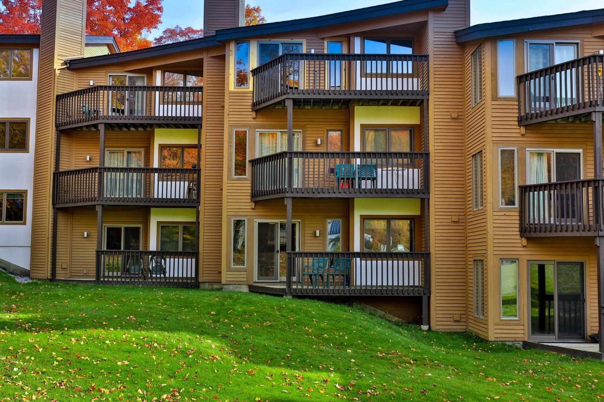 Okemo Mountain Lodge Ludlow Phòng bức ảnh