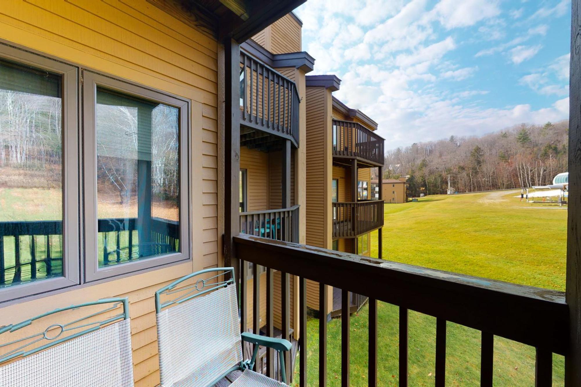 Okemo Mountain Lodge Ludlow Phòng bức ảnh