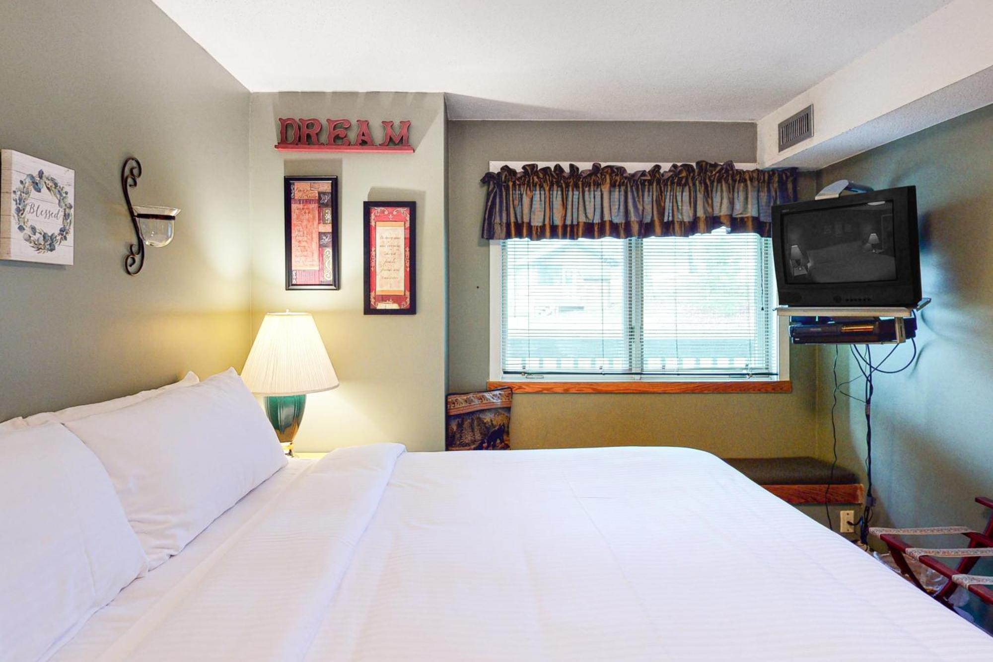 Okemo Mountain Lodge Ludlow Phòng bức ảnh