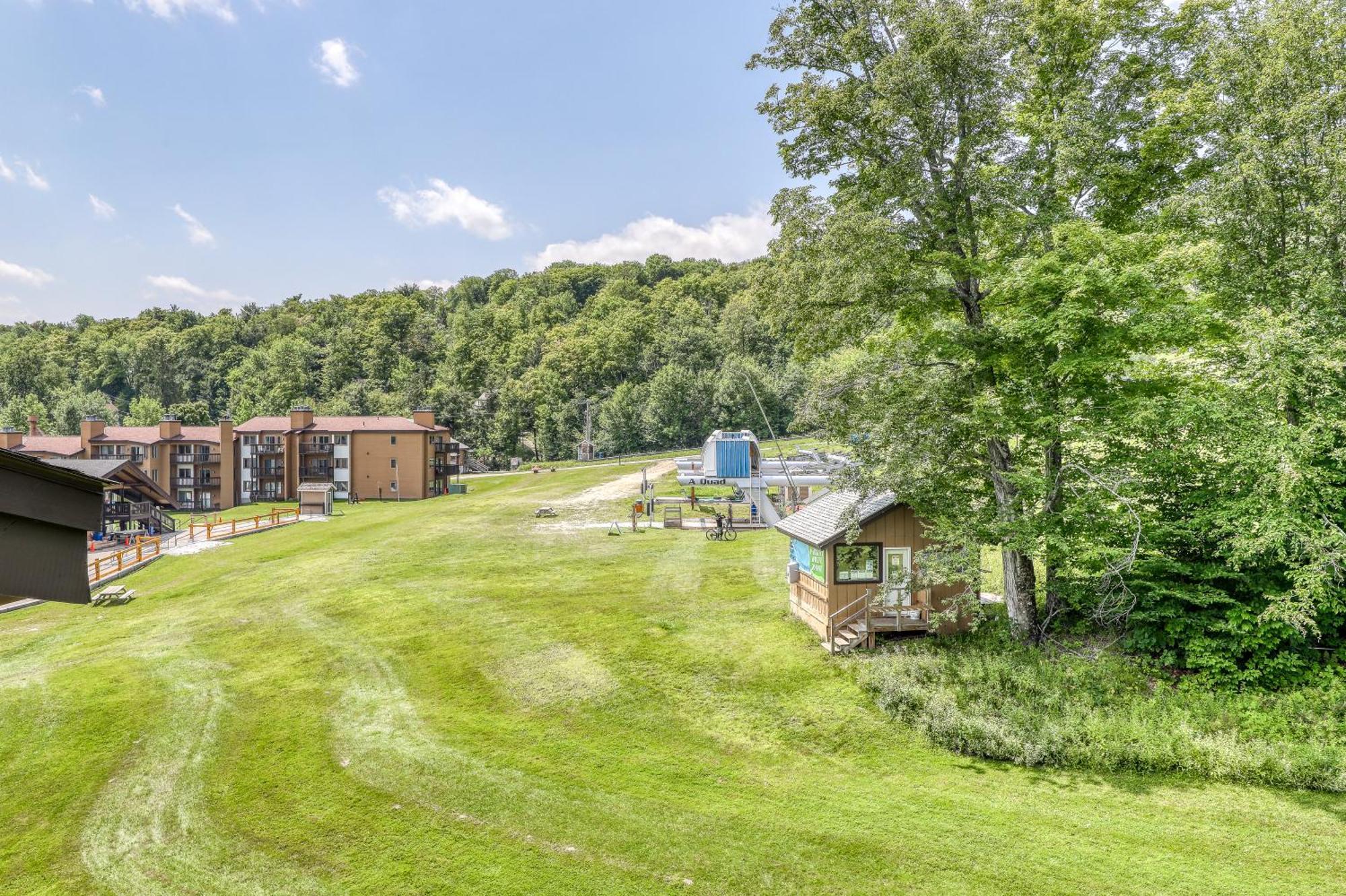 Okemo Mountain Lodge Ludlow Phòng bức ảnh