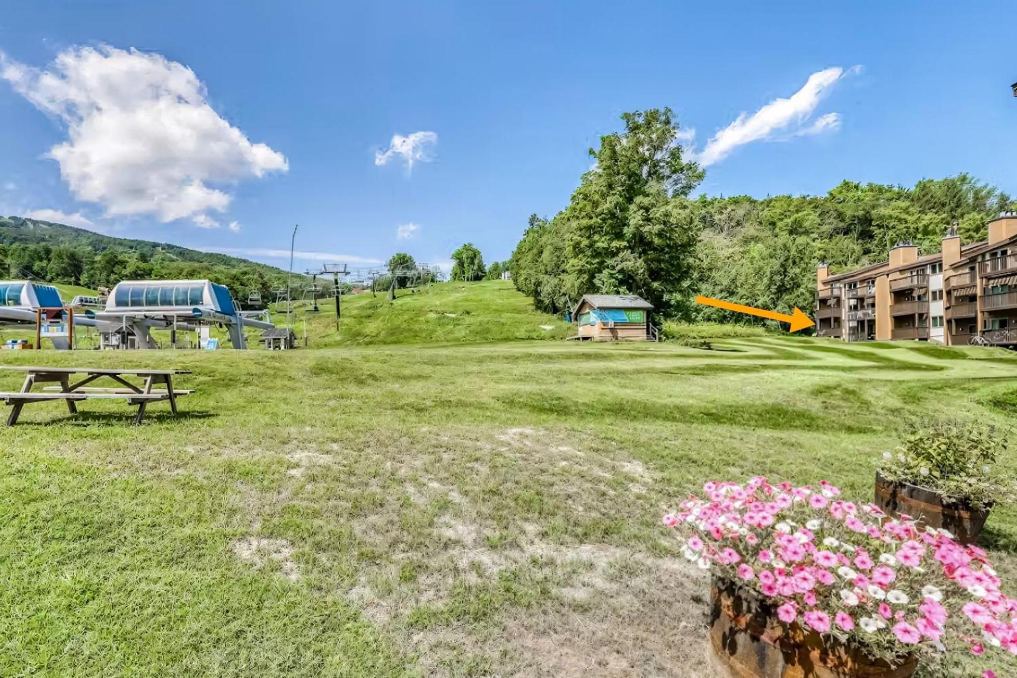 Okemo Mountain Lodge Ludlow Phòng bức ảnh